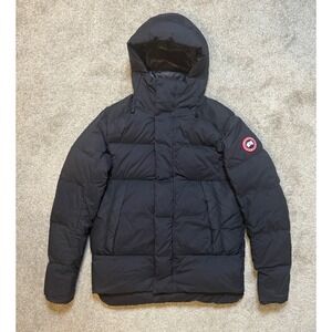 Canada Goose Armstrong Hooded Down Jacket Size M